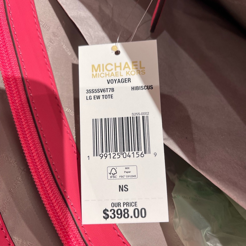 MICHAEL KORS Voyager Lg Color-Block Logo Top Zip EW Shoulder Tote
Hibiscus
NWT - Picture 3 of 16